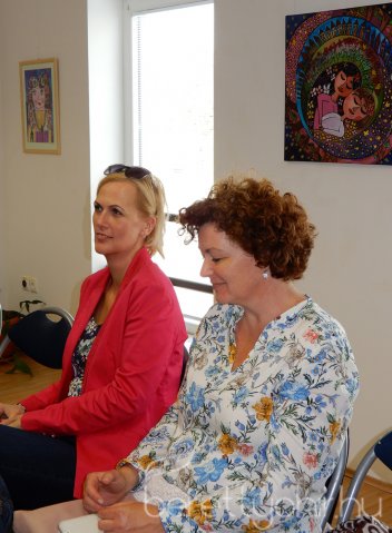 Anya csak egy van - kiállításmegnyitó 17